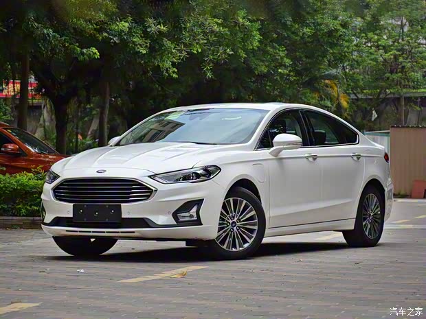 長安福特 蒙迪歐新能源 2018款 2.0 PHEV 智控豪華型 國V