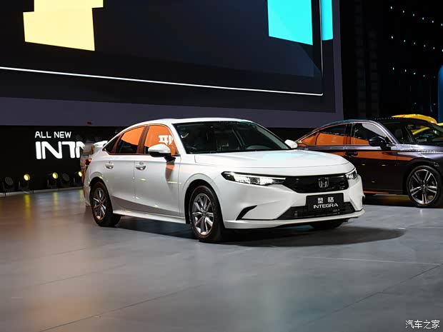 广汽本田 型格 2022款 240TURBO 手动专属版 广汽本田 型格 2022款 240TURBO 手动专属版