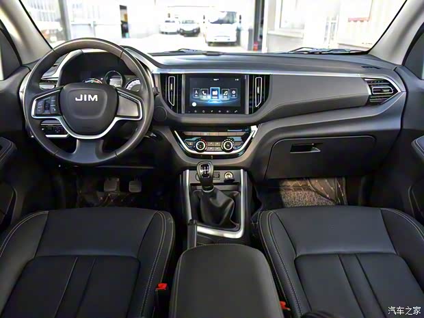 江西五十鈴 瑞邁 2022款 2.8T經(jīng)典柴油兩驅(qū)舒享型標(biāo)軸版JE493ZLQ6E