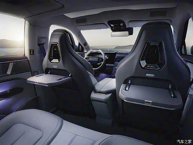 华人运通 高合HiPhi Y 2023款 四驱基本型 三元锂 华人运通 高合HiPhi Y 2023款 四驱基本型 三元锂