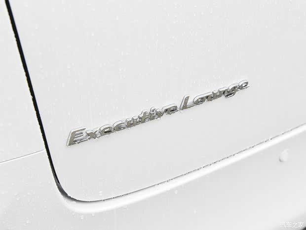 豐田(進口) 埃爾法 2024款 雙擎 2.5L 臻享版