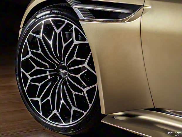 阿斯顿·马丁 阿斯顿·马丁DBS 2019款 DBS Superleggera James Bond Special Edition