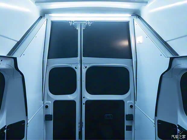 日產(chǎn)(進(jìn)口) 日產(chǎn)NV200新能源(海外) 2020款 e-NV200 XL Voltia 日產(chǎn)(進(jìn)口) 日產(chǎn)NV200新能源(海外) 2020款 e-NV200 XL Voltia