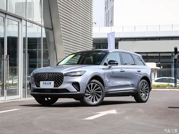 長安林肯 冒險家 2023款 2.0T 兩驅(qū)尊雅版