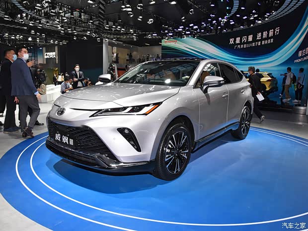 廣汽豐田 威颯 2022款 雙擎 2.5L CVT兩驅(qū)尊貴版