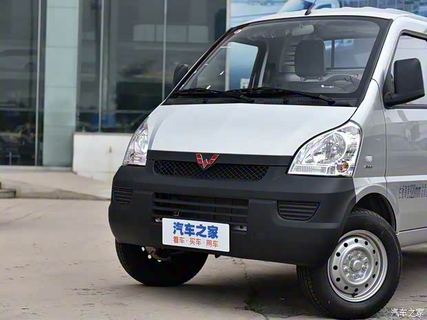 上汽通用五菱 五菱荣光小卡 2022款 1.5L基本型单排加长型L3C