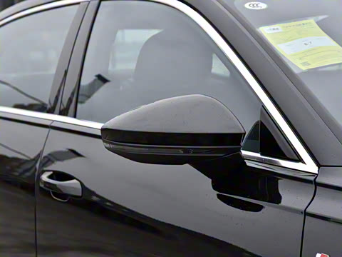 2022款 40 TFSI 豪华动感型 2022款 40 TFSI 豪华动感型