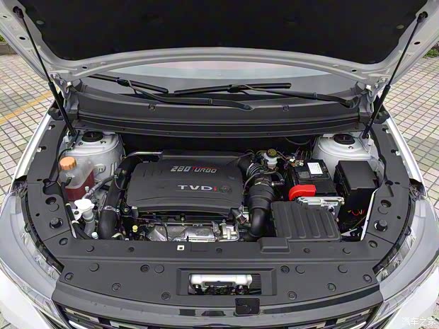 东风风行 风行T5L 2019款 基本型