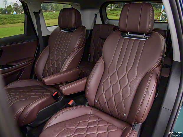 星途 星途揽月 2023款 400T 四驱星睿版 6座 星途 星途揽月 2023款 400T 四驱星睿版 6座