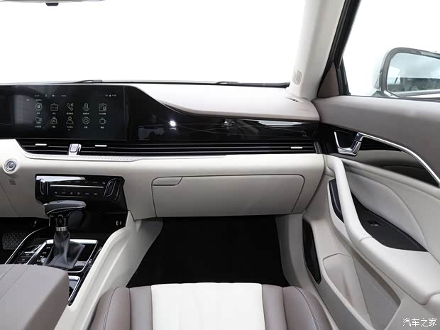 一汽奔腾 奔腾B70 2021款 1.5T 自动首席体验款