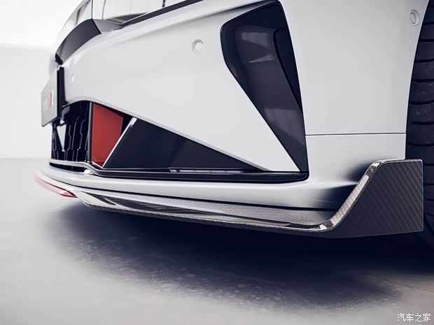 极氪 极氪001 2023款 FR版