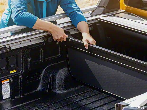 福特(进口) Ranger 2023款 Wildtrak 福特(进口) Ranger 2023款 Wildtrak