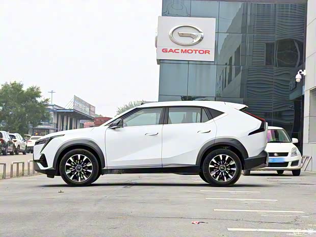 廣汽乘用車 影酷 2022款 1.5T DCT基本型
