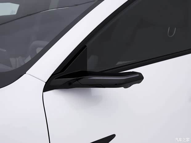 阿维塔科技 阿维塔12 2023款 双电机版 阿维塔科技 阿维塔12 2023款 双电机版