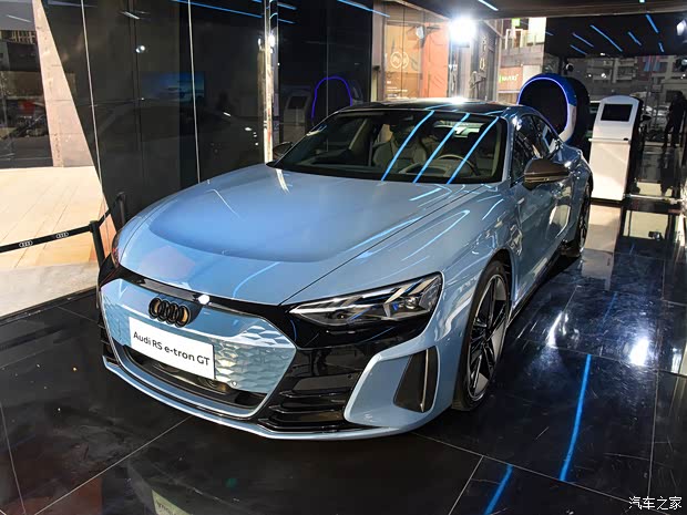 Audi Sport 奧迪RS e-tron GT 2021款 基本型
