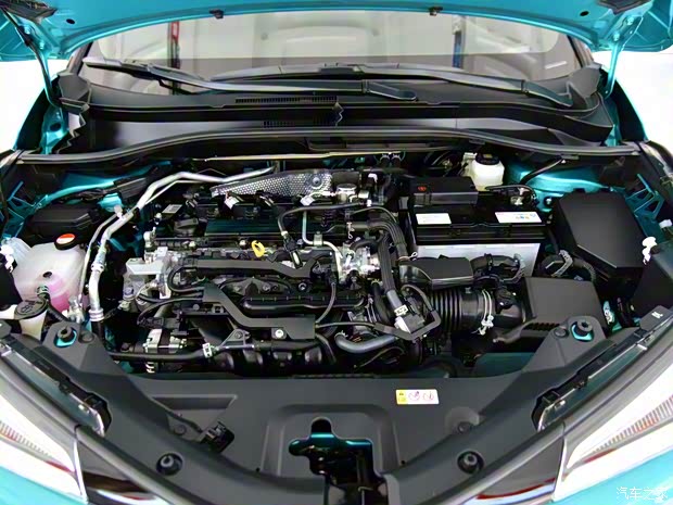 广汽丰田 丰田C-HR 2018款 2.0L 旗舰版 广汽丰田 丰田C-HR 2018款 2.0L 旗舰版