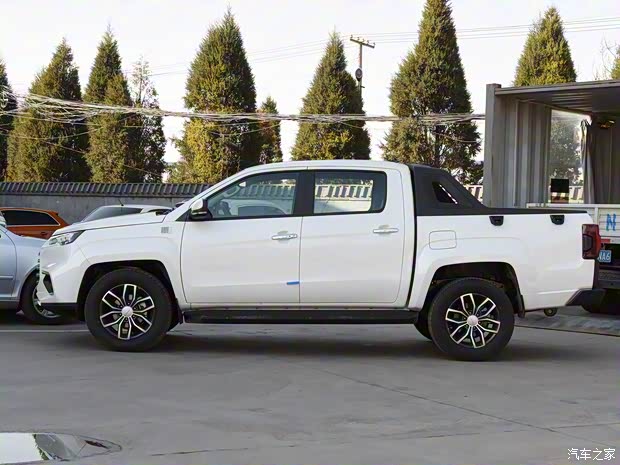 江铃汽车 域虎9 2020款 2.0T自动柴油四驱舒享型