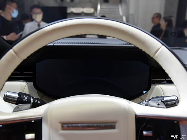 路虎(進(jìn)口) 攬勝新能源 2023款 插電混動 典范加長版