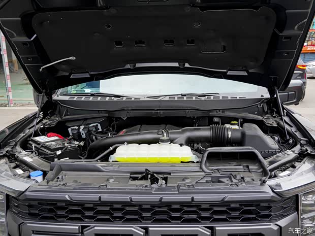 福特(进口) 福特F-150 2022款 3.5T 猛禽