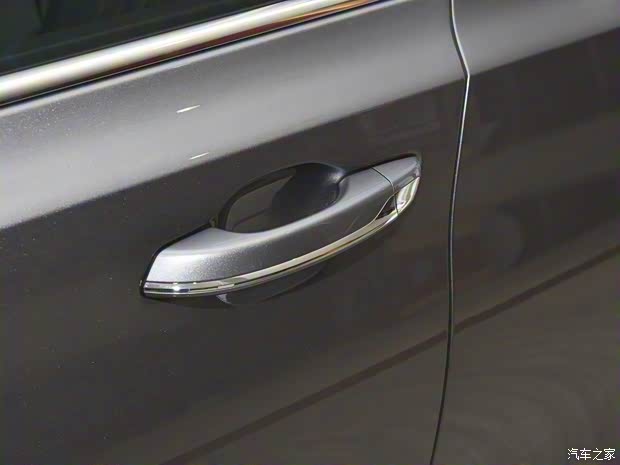 一汽红旗 红旗H5 2023款 2.0T 自动智联旗畅版