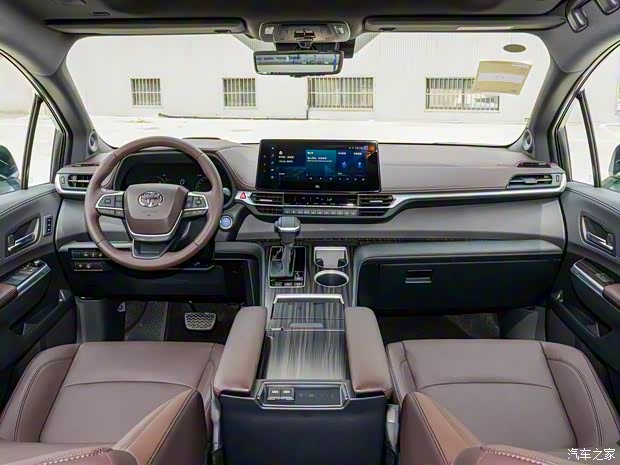广汽丰田 赛那SIENNA 2023款 2.5L混动 铂金版 广汽丰田 赛那SIENNA 2023款 2.5L混动 铂金版