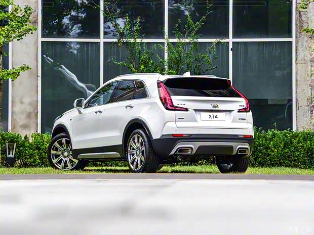 上汽通用凯迪拉克 凯迪拉克XT4 2018款 风尚版 上汽通用凯迪拉克 凯迪拉克XT4 2018款 风尚版