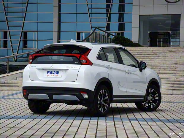 广汽三菱 奕歌 2018款 1.5T CVT四驱真我版