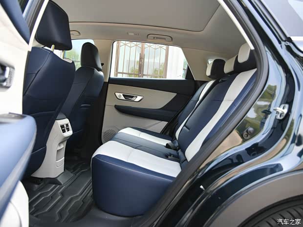 东风乘用车 皓极 2022款 1.5T MHD 500T 马赫双擎版