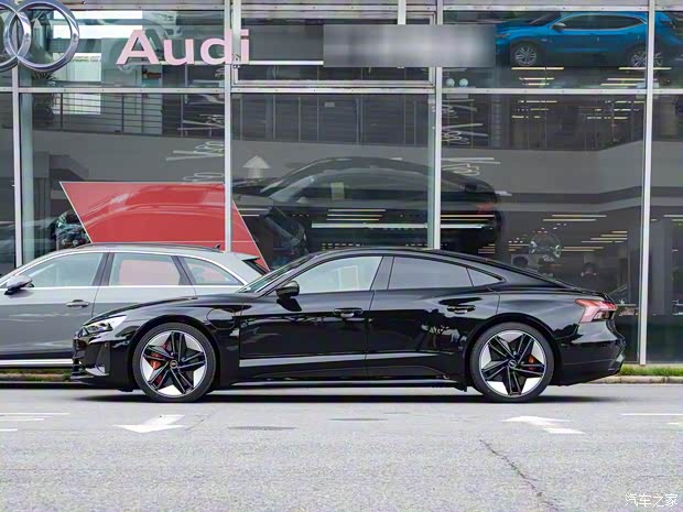 Audi Sport 奧迪RS e-tron GT 2023款 基本型