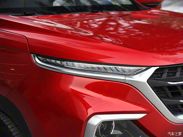 上汽通用五菱 宝骏530 2019款 1.5T CVT旗舰型