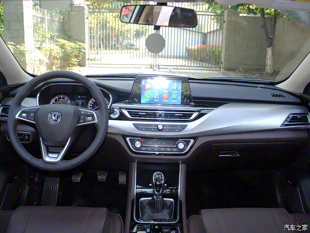 长安汽车 睿骋CC 2018款 1.5T 手动典雅型星空版