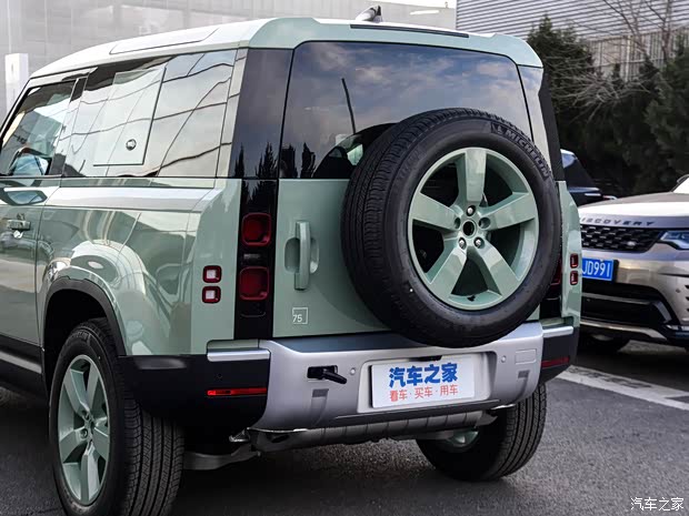 路虎(進(jìn)口) 路虎衛(wèi)士 2023款 90 75th Limited Edition