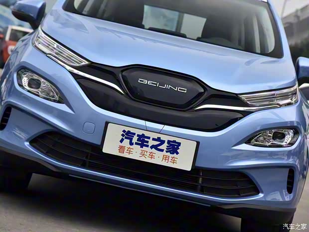 北汽新能源 北汽新能源EX3 2019款 R600 劲风版 北汽新能源 北汽新能源EX3 2019款 R600 劲风版