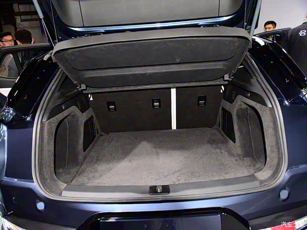 拜腾 BYTON M-Byte 2019款 基本型