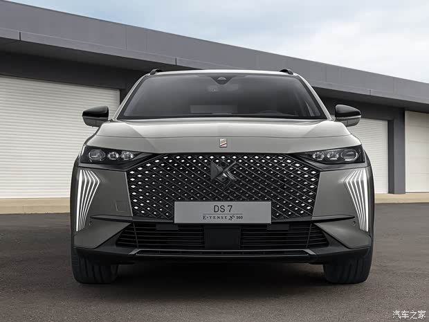 DS(進口) DS 7新能源(海外) 2023款 Crossback E-Tense 4x4  DS(進口) DS 7新能源(海外) 2023款 Crossback E-Tense 4x4