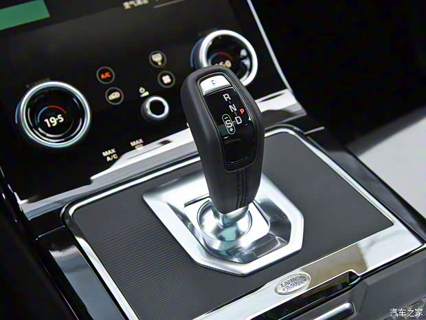 奇瑞捷豹路虎 揽胜极光 2020款 249PS R-DYNAMIC SE 运动科技版 奇瑞捷豹路虎 揽胜极光 2020款 249PS R-DYNAMIC SE 运动科技版