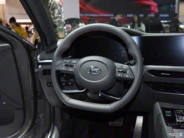 北京现代 索纳塔 2019款 基本型 北京现代 索纳塔 2019款 基本型