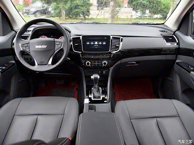 江西五十铃 铃拓 2019款 2.5T两驱自动豪华款JE4D25Q5A 江西五十铃 铃拓 2019款 2.5T两驱自动豪华款JE4D25Q5A