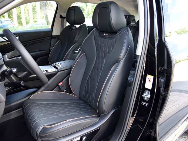 长城汽车 拿铁DHT-PHEV 2022款 1.5T 四驱超大杯 长城汽车 拿铁DHT-PHEV 2022款 1.5T 四驱超大杯