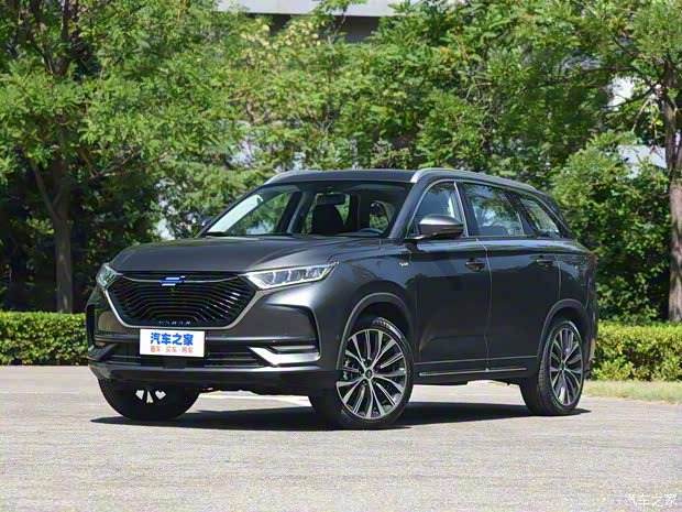 长安汽车 长安欧尚X7 2020款 1.5T 人脸识别全自动泊车太空逍遥版 长安汽车 长安欧尚X7 2020款 1.5T 人脸识别全自动泊车太空逍遥版