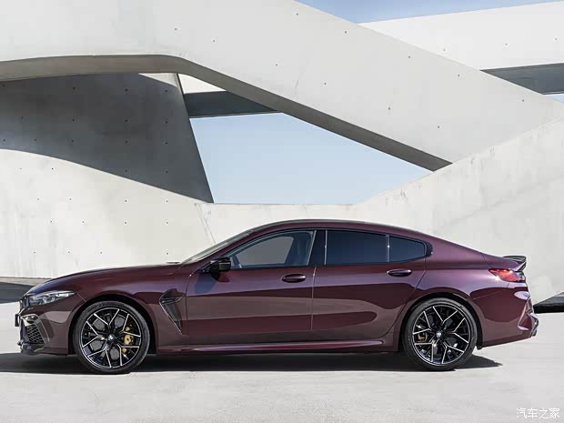 寶馬M 寶馬M8 2020款 M8 四門轎跑車 雷霆版