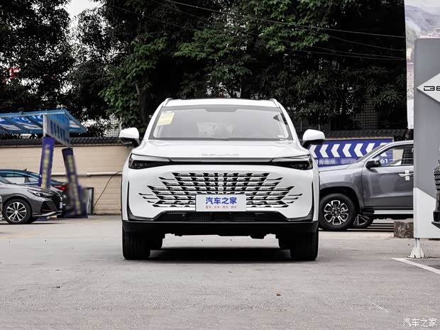 北京汽車 北京X7 2023款 1.5TD DCT優(yōu)享+版