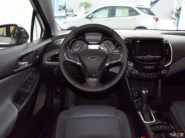 上汽通用雪佛蘭 科魯茲 2018款 320 Redline尚·紅版