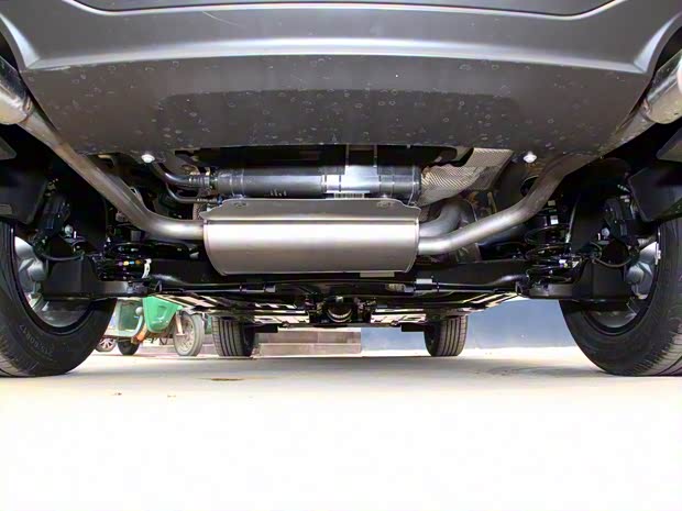 东风标致 标致2008 2020款 230THP 中配版