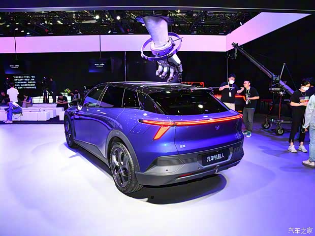 極越 極越01 2023款 Max Performance