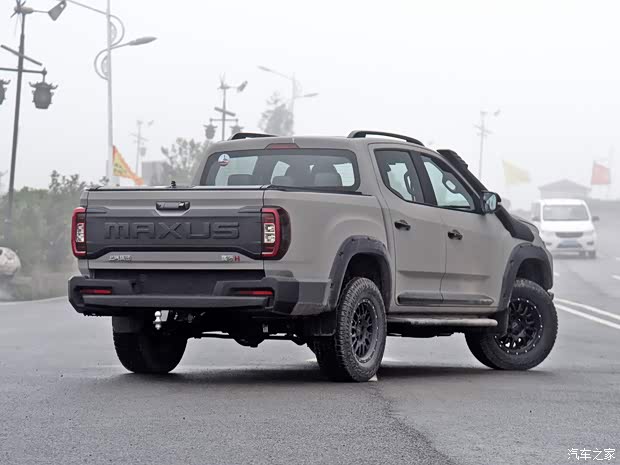 上汽大通 星際H 2023款 2.0T 自動(dòng) 柴油雙增壓四驅(qū)牛魔王版