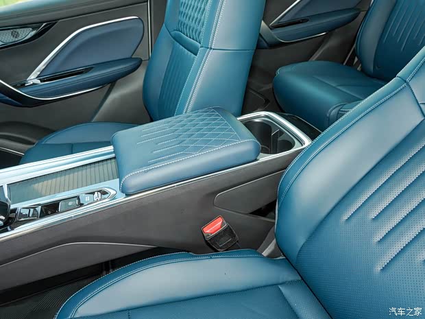 吉利汽車 嘉際 2023款 嘉際L 1.5TD DCT尊貴型