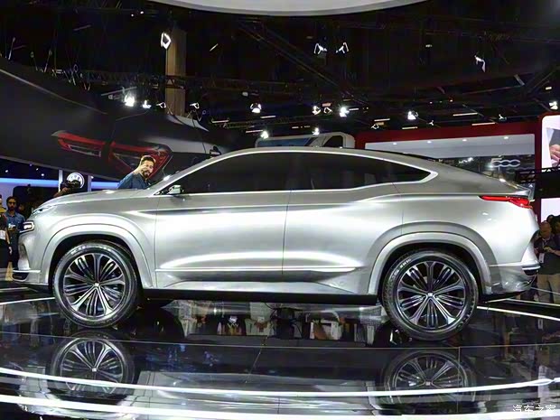 菲亞特(進口) Fastback  菲亞特(進口) Fastback