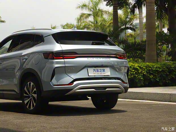 比亞迪 宋PLUS新能源 2023款 冠軍版 605KM 旗艦PLUS