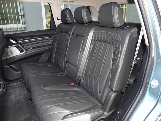 上汽大通 领地 2022款 穿越版 上汽大通 领地 2022款 穿越版